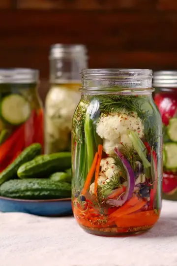 Easy Refrigerator Pickled Vegetables