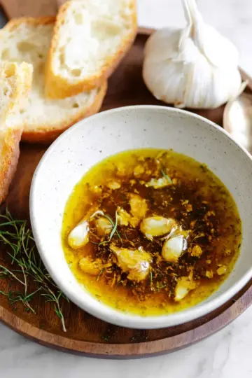 Roasted Garlic Olive Oil for Dipping