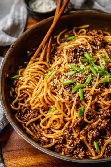 Mongolian Ground Beef Noodles