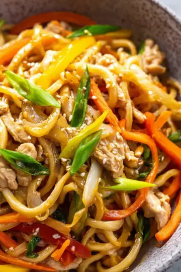 Easy Chicken Lo Mein