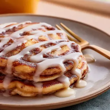 Cinnamon Roll Pancakes