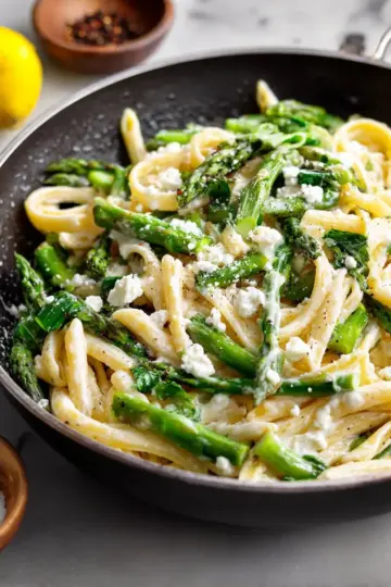 Lemon Asparagus Pasta with Feta