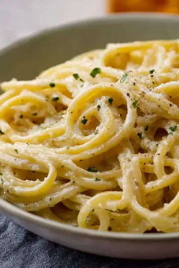Creamy Garlic Pasta