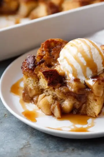 Easy Apple Pie Bread Pudding