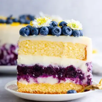 Lemon Blueberry Cheesecake Layer Cake