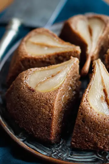 Pear Gingerbread