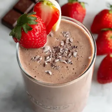 Chocolate Strawberry Banana Smoothie