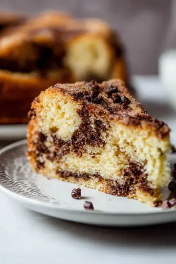 Cinnamon Chocolate Chip Coffee Cake